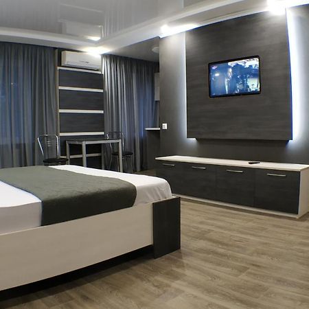 Двухкомнатный Люкс Центр Металлургов 19 Kr Apartments Kryvyj Rih Eksteriør billede